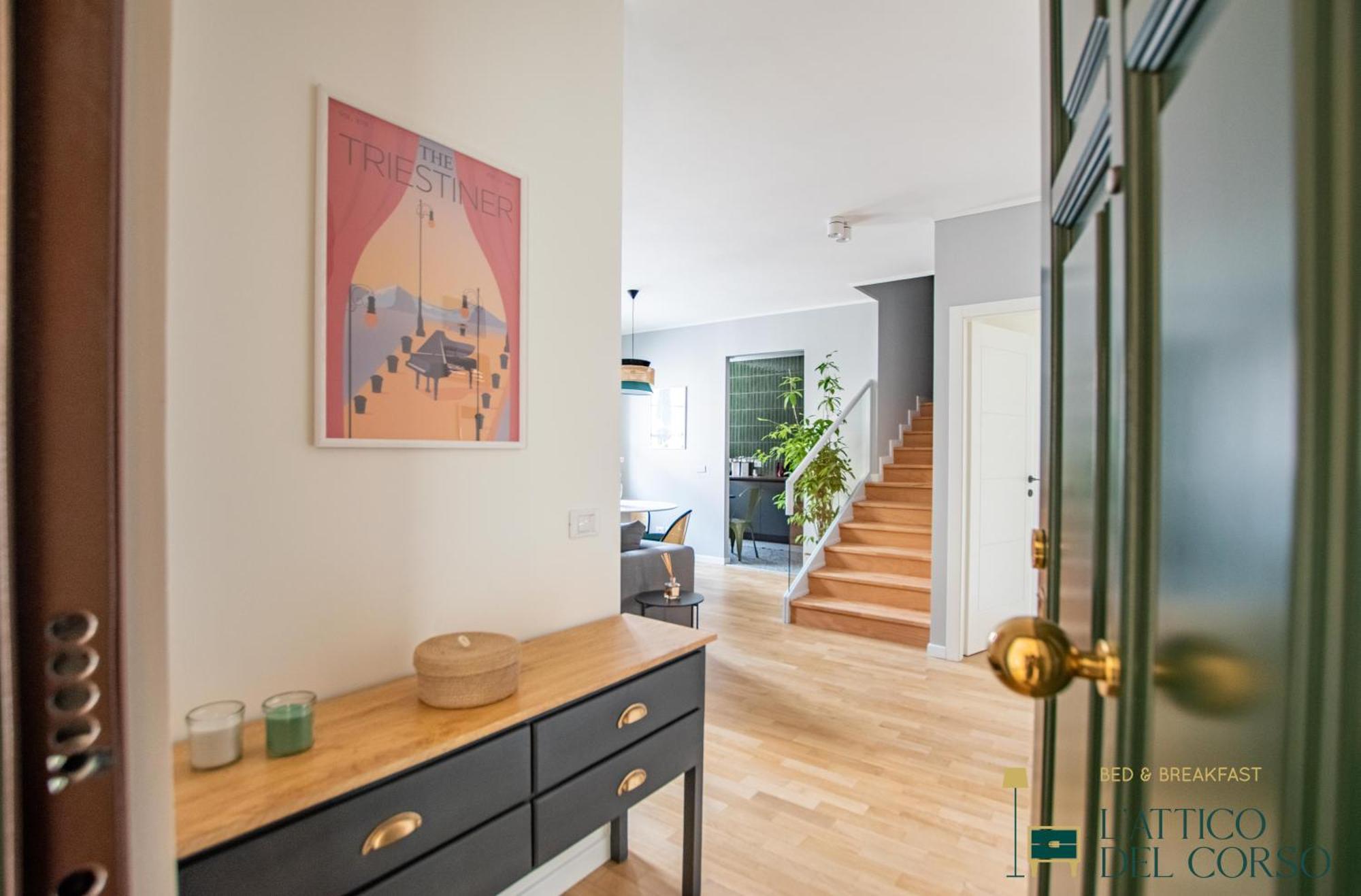 L'Attico Del Corso Apartment ตรีเอสเต ภายนอก รูปภาพ
